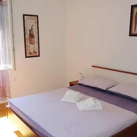 Luxurious Djuran Split